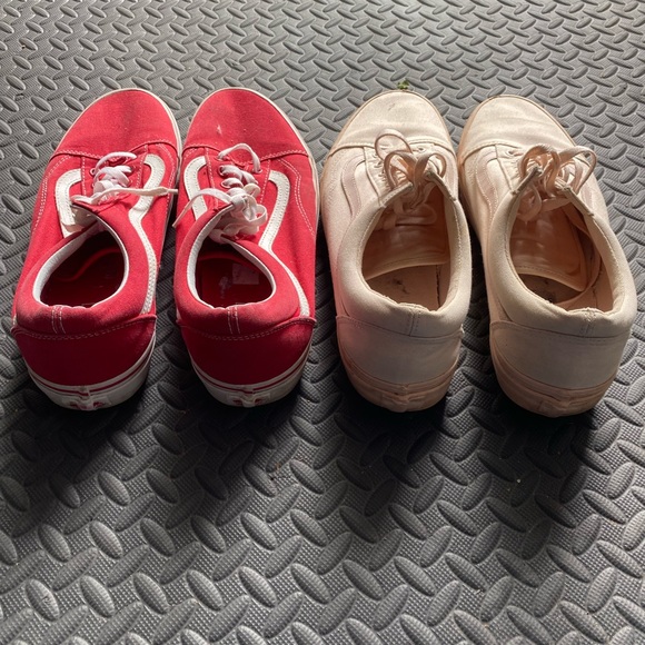 pack of vans